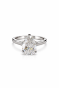 Evermiá Pear Moissanite Solitaire Ring | 2.0 CTW